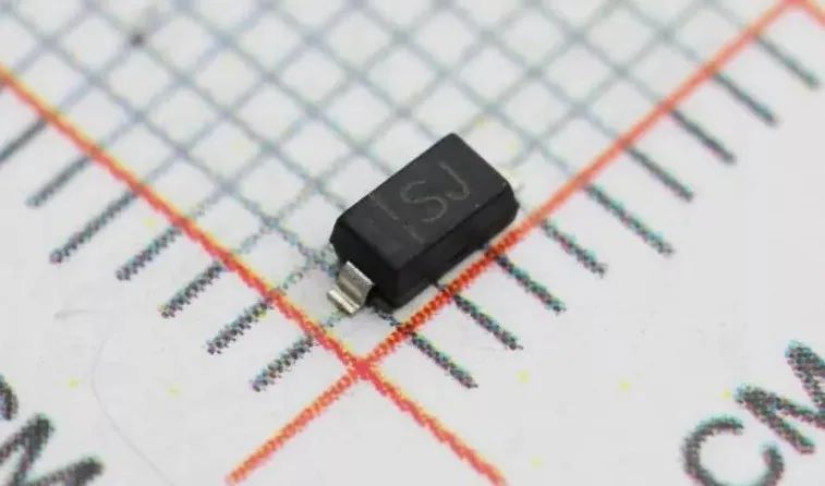 肖特基二极管作用知识介绍